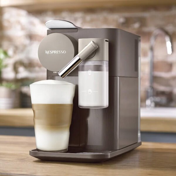 Nespresso Lattissima One - Image 2